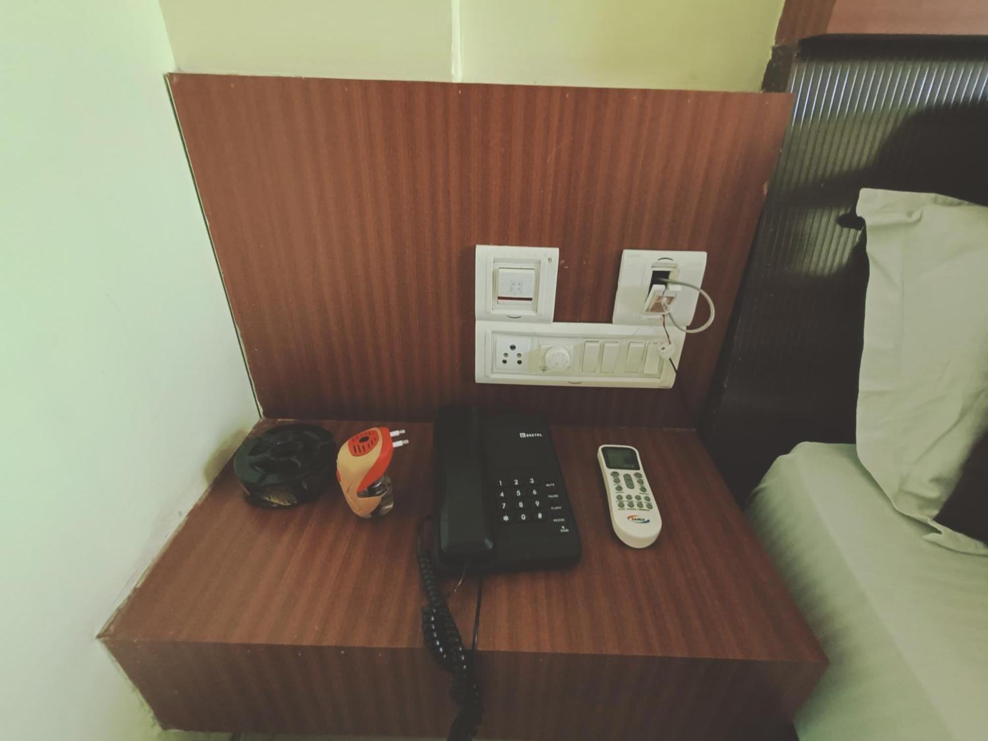 Deep Ganga Inn Near Sea Beach By Morservices Puri Exterior photo
